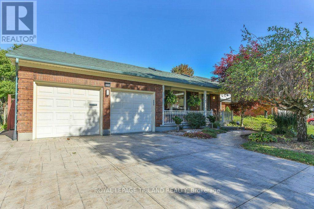 1221 Glenora Drive, London, ON, N5X 2P6
