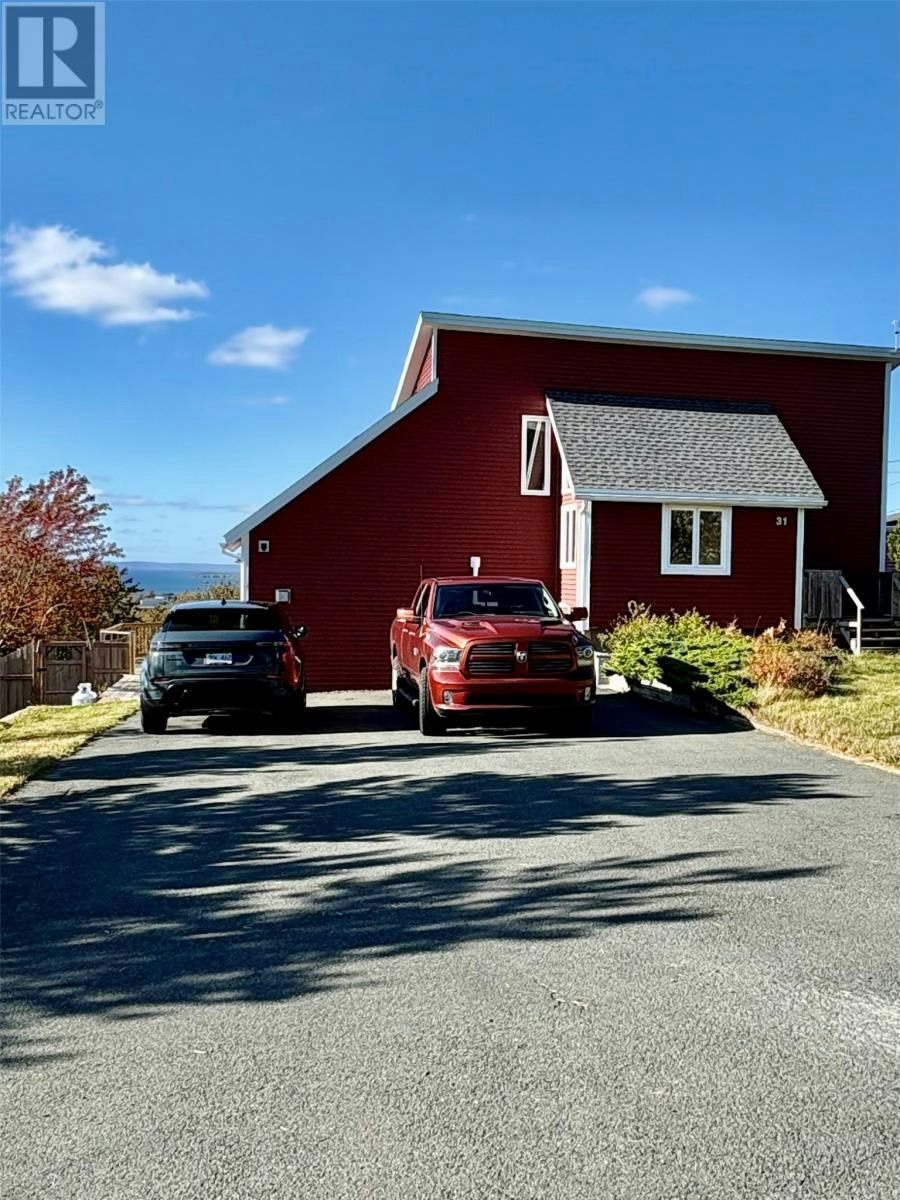 31 Readers Hill Crescent, Conception Bay South, NL, A1W 5B3