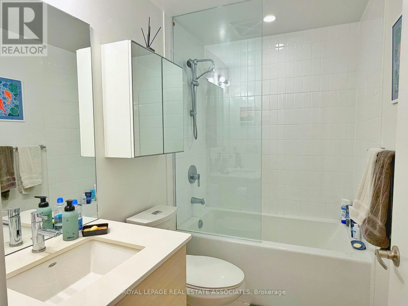 2308-210 Simcoe Street, Toronto, ON, M5T 0A9 - 14