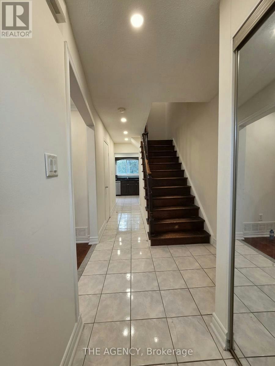 97 Mullen Drive, Ajax, ON, L1T 2B3 - 2