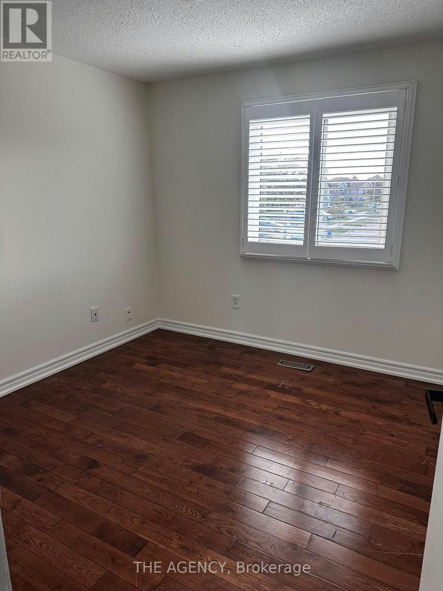 97 Mullen Drive, Ajax, ON, L1T 2B3 - 8