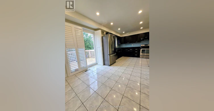 97 Mullen Drive, Ajax, ON, L1T 2B3 - 6