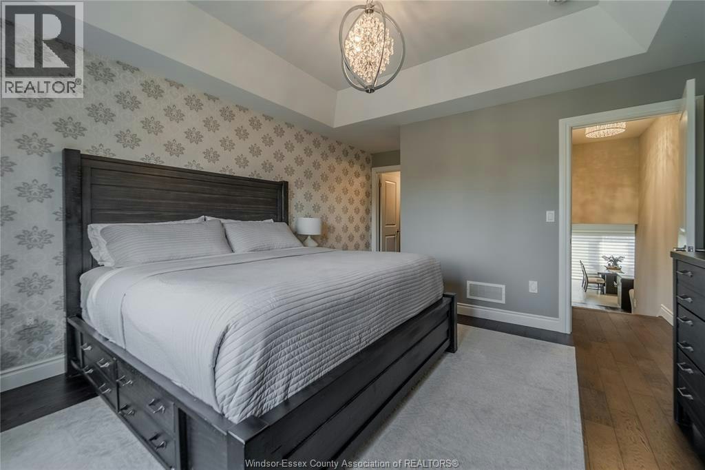 11931 Maitland Avenue, Windsor, ON, N8P 0B9 - 17