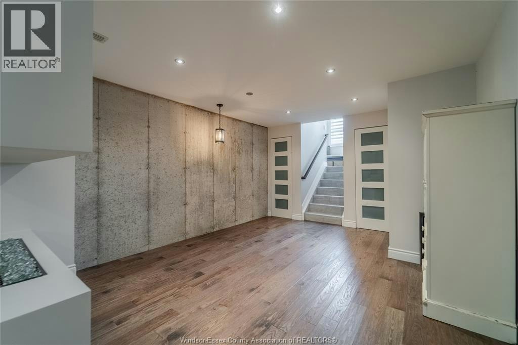 11931 Maitland Avenue, Windsor, ON, N8P 0B9 - 20