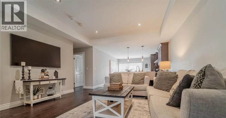 11931 Maitland Avenue, Windsor, ON, N8P 0B9 - 8