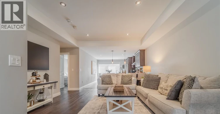 11931 Maitland Avenue, Windsor, ON, N8P 0B9 - 6