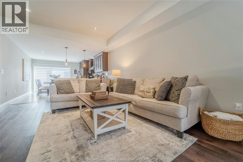 11931 Maitland Avenue, Windsor, ON, N8P 0B9 - 7