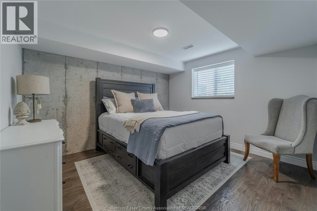 11931 Maitland Avenue, Windsor, ON, N8P 0B9 - 25