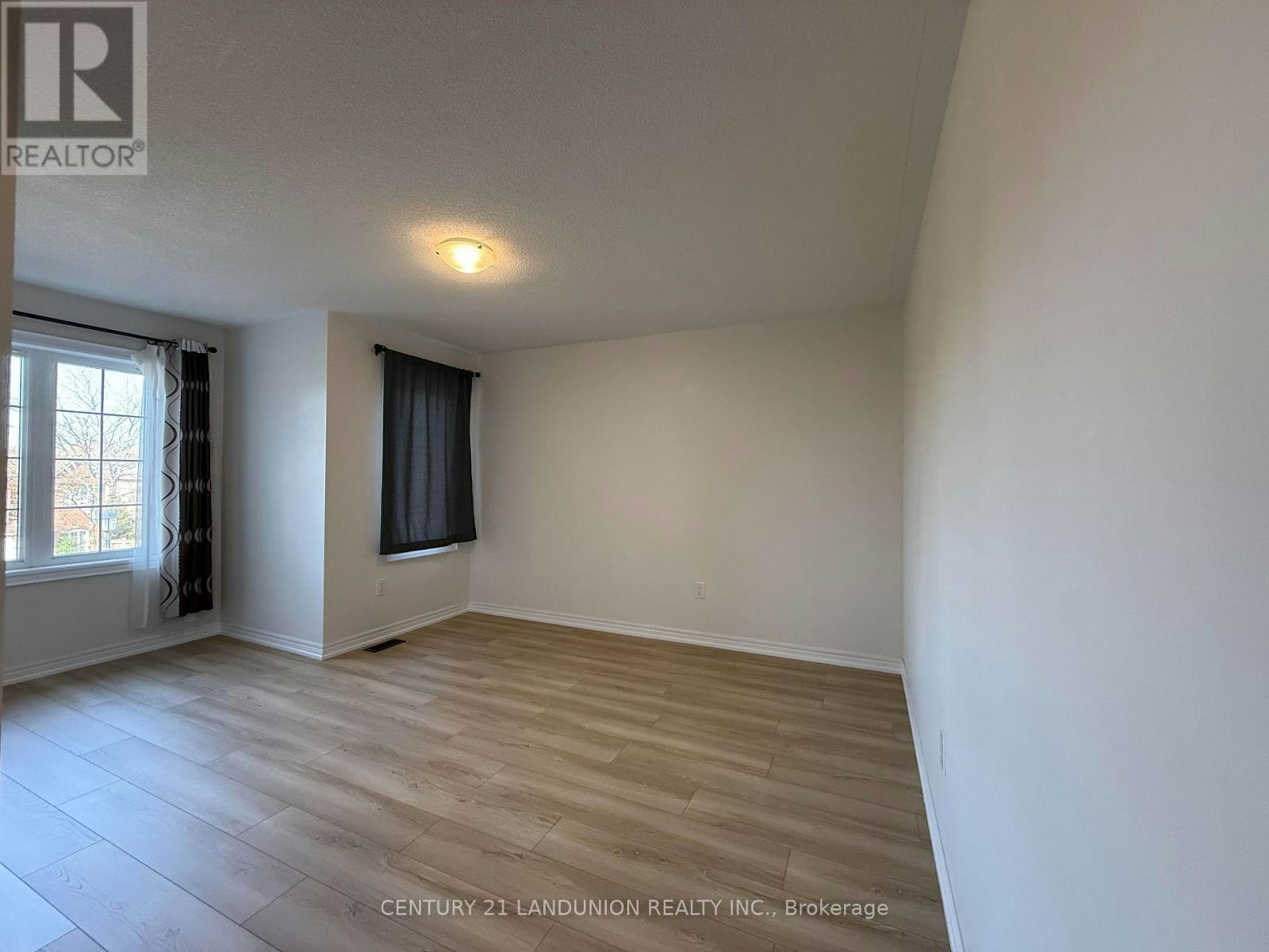 47 Mynden Way, Newmarket, ON, L3X 3A8 - 17