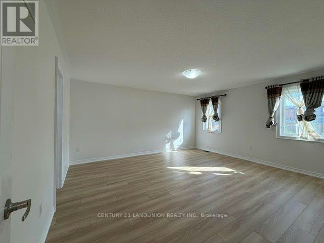 47 Mynden Way, Newmarket, ON, L3X 3A8 - 15