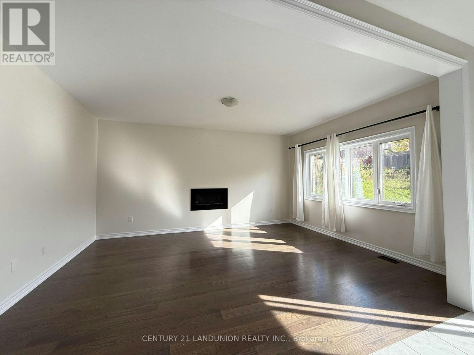47 Mynden Way, Newmarket, ON, L3X 3A8 - 7