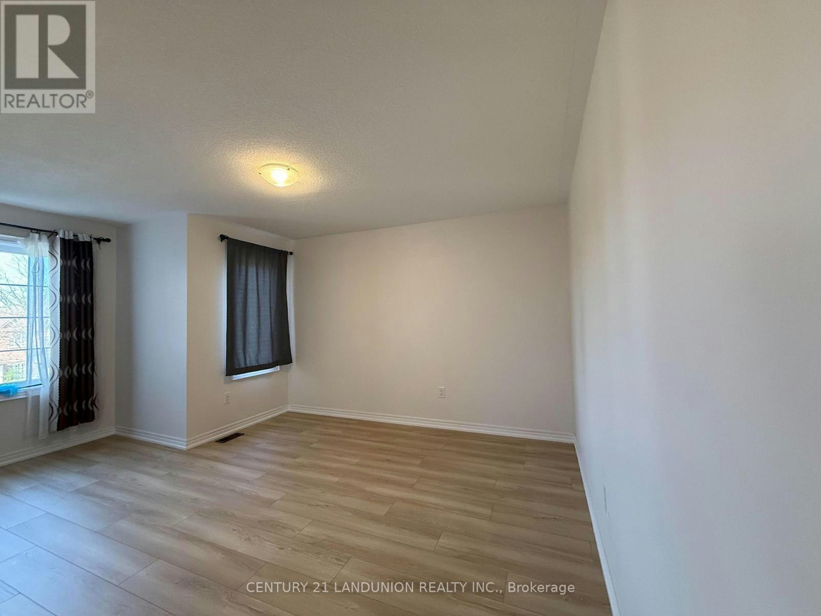 47 Mynden Way, Newmarket, ON, L3X 3A8 - 24