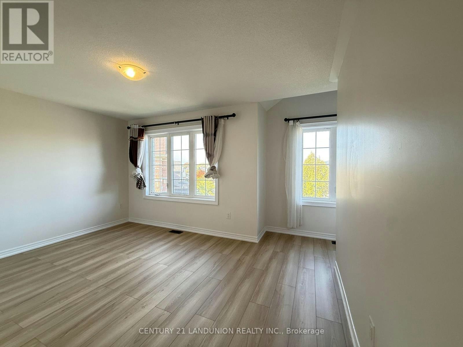 47 Mynden Way, Newmarket, ON, L3X 3A8 - 21