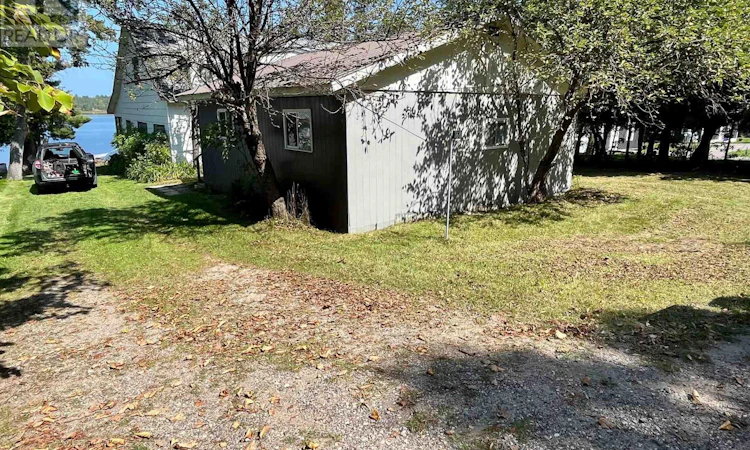 768 Forest Park Road