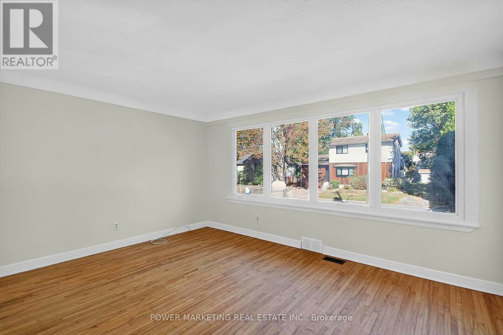 528 Mutual Street, Ottawa, ON, K1K 1C6 - 34