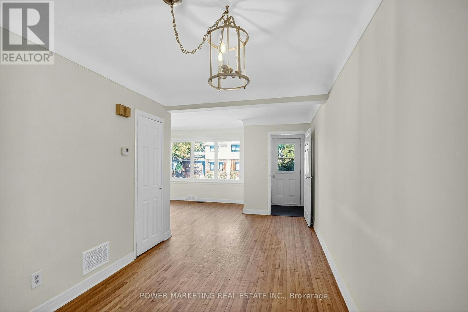 528 Mutual Street, Ottawa, ON, K1K 1C6 - 11