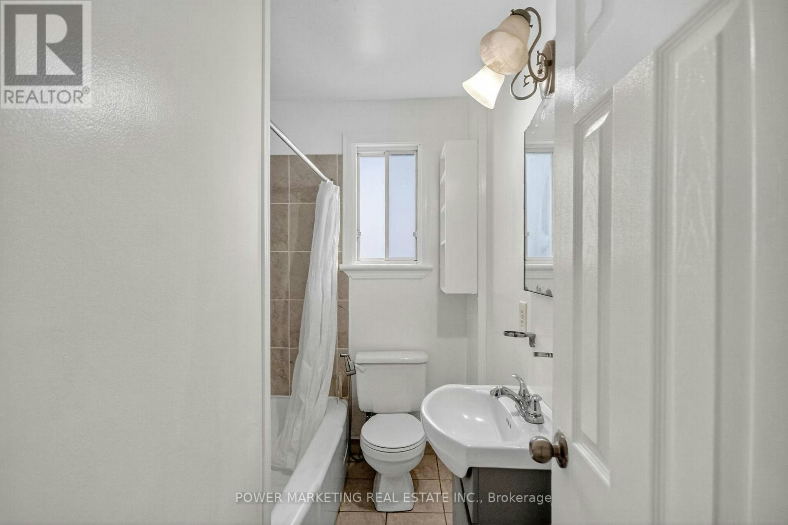 528 Mutual Street, Ottawa, ON, K1K 1C6 - 21