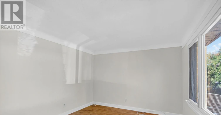 528 Mutual Street, Ottawa, ON, K1K 1C6 - 6