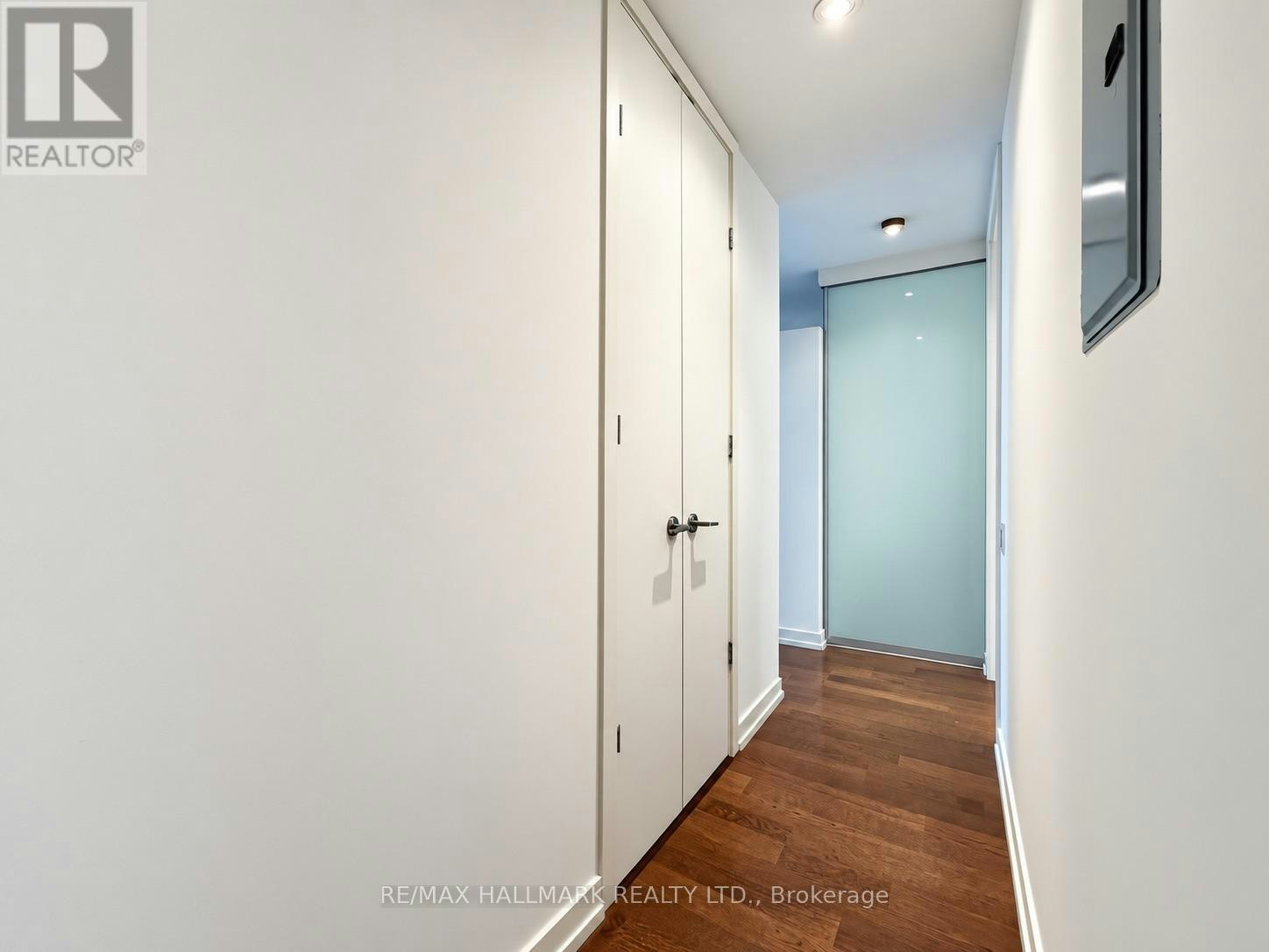 807-10 Morrison Street, Toronto, ON, M5V 2T8 - 8