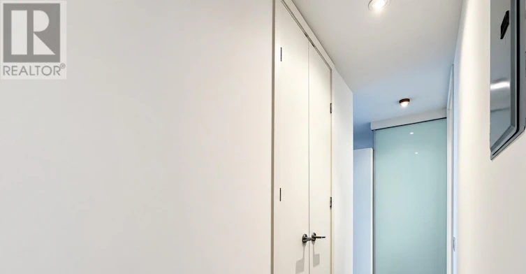 807-10 Morrison Street, Toronto, ON, M5V 2T8 - 8