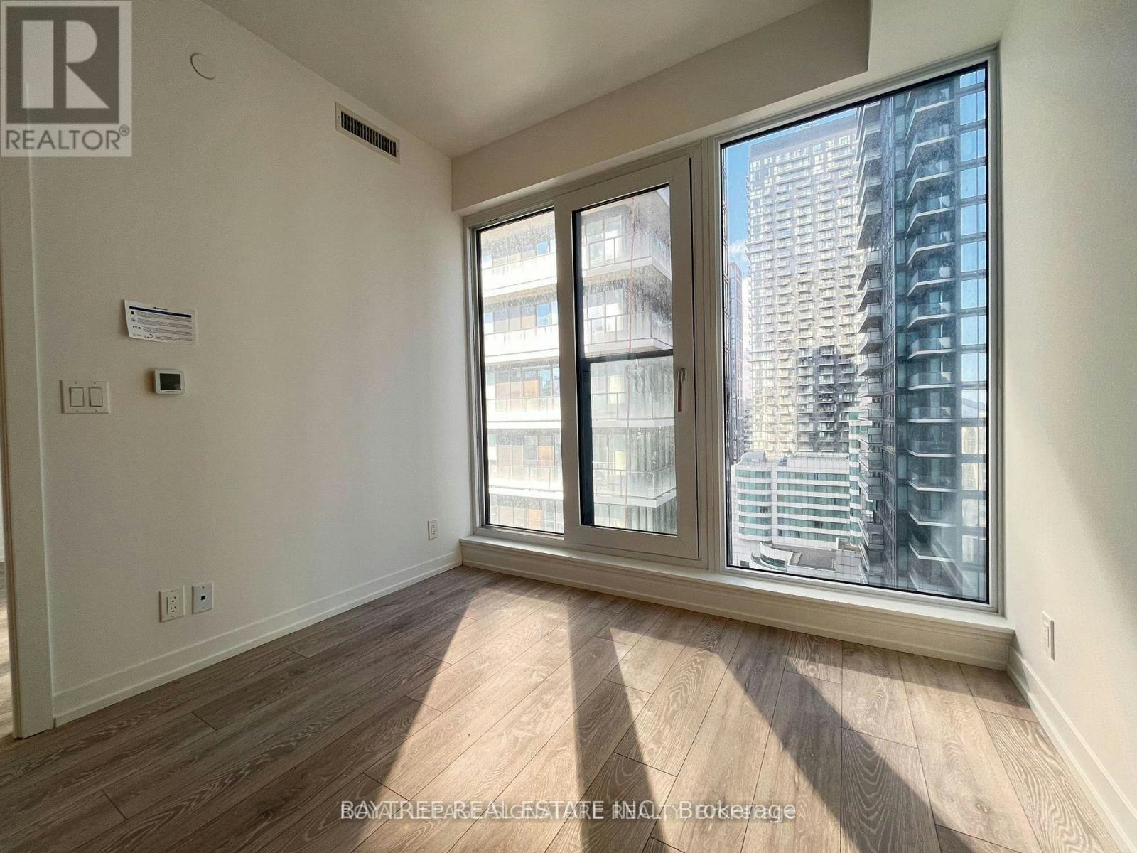 2507-55 Mercer Street, Toronto, ON, M5V 0W4 - 8