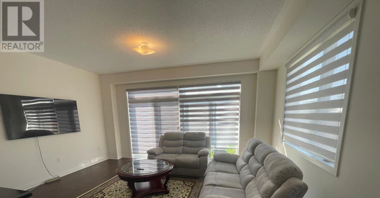 78 Clipper Lane, Clarington, ON, L1C 4A9 - 3