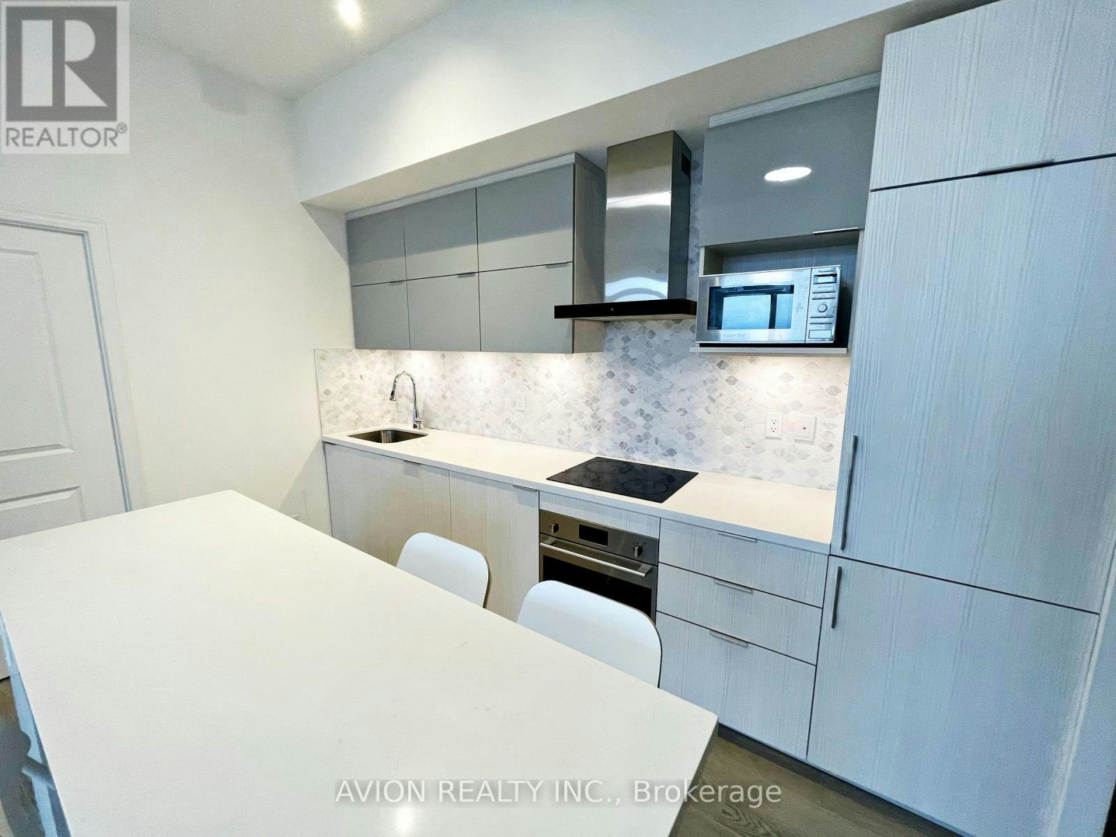 925A-10 Rouge Valley Drive W, Markham, ON, L6G 0G9