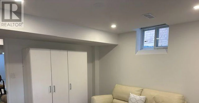 5147 Oscar Peterson Boulevard, Mississauga, ON, L5M 7W4 - 6
