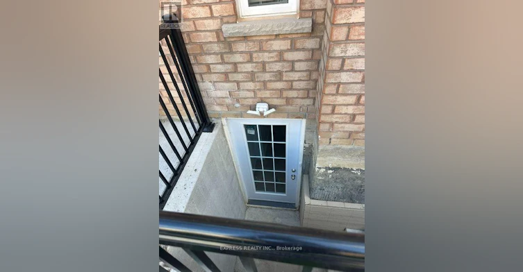 5147 Oscar Peterson Boulevard, Mississauga, ON, L5M 7W4 - 5