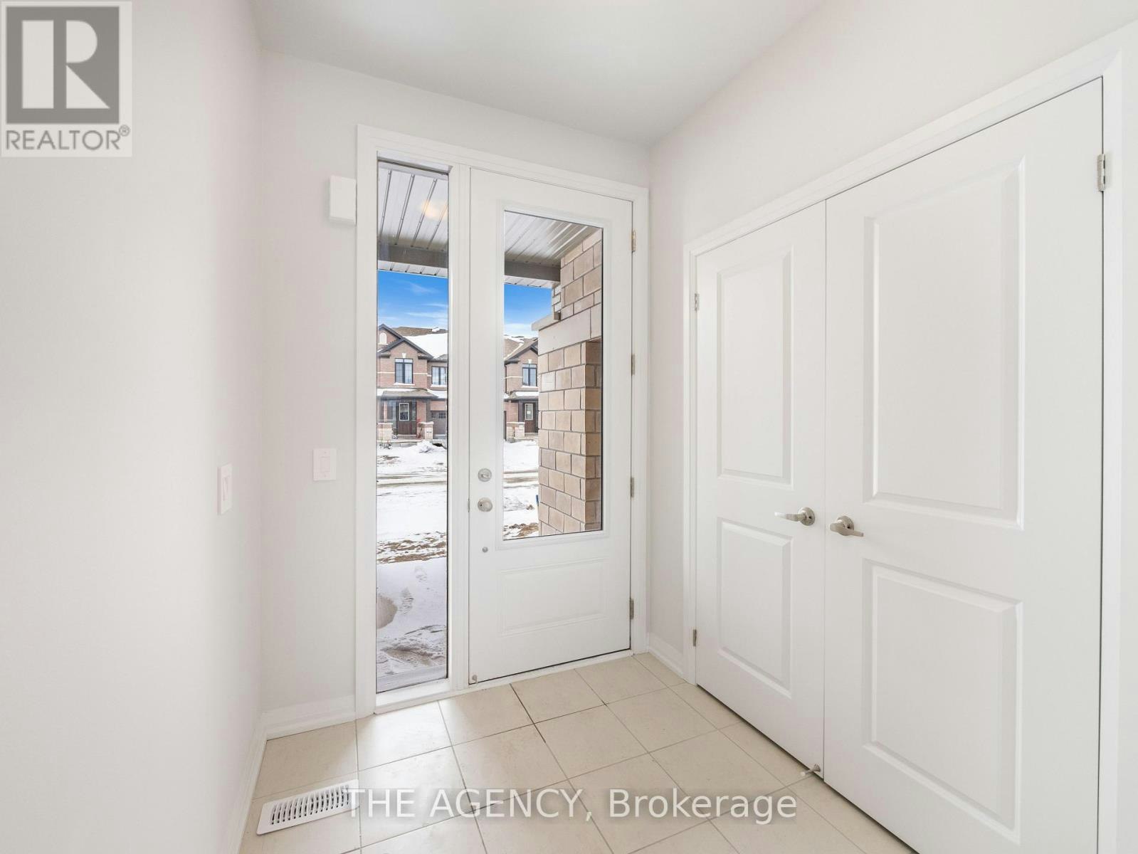 22 Keenan Drive, Kawartha Lakes, ON, L0G 1L0 - 3