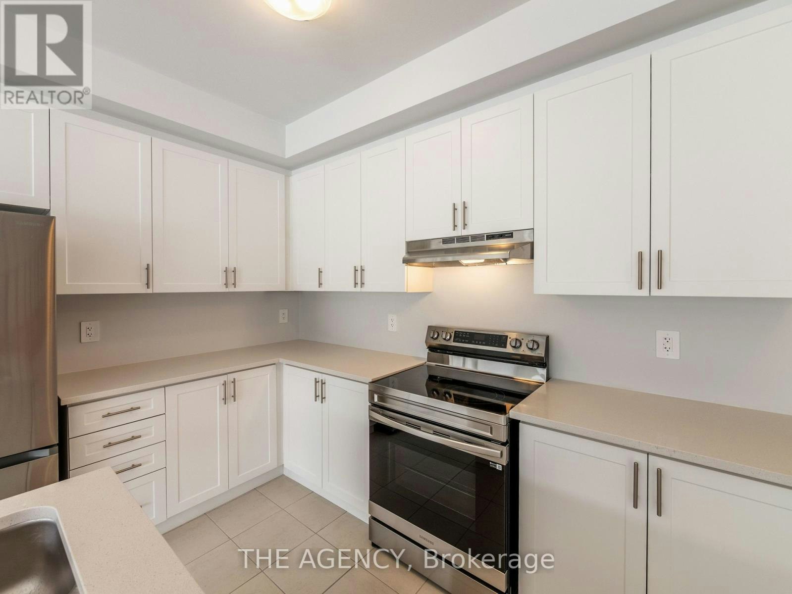 22 Keenan Drive, Kawartha Lakes, ON, L0G 1L0 - 14