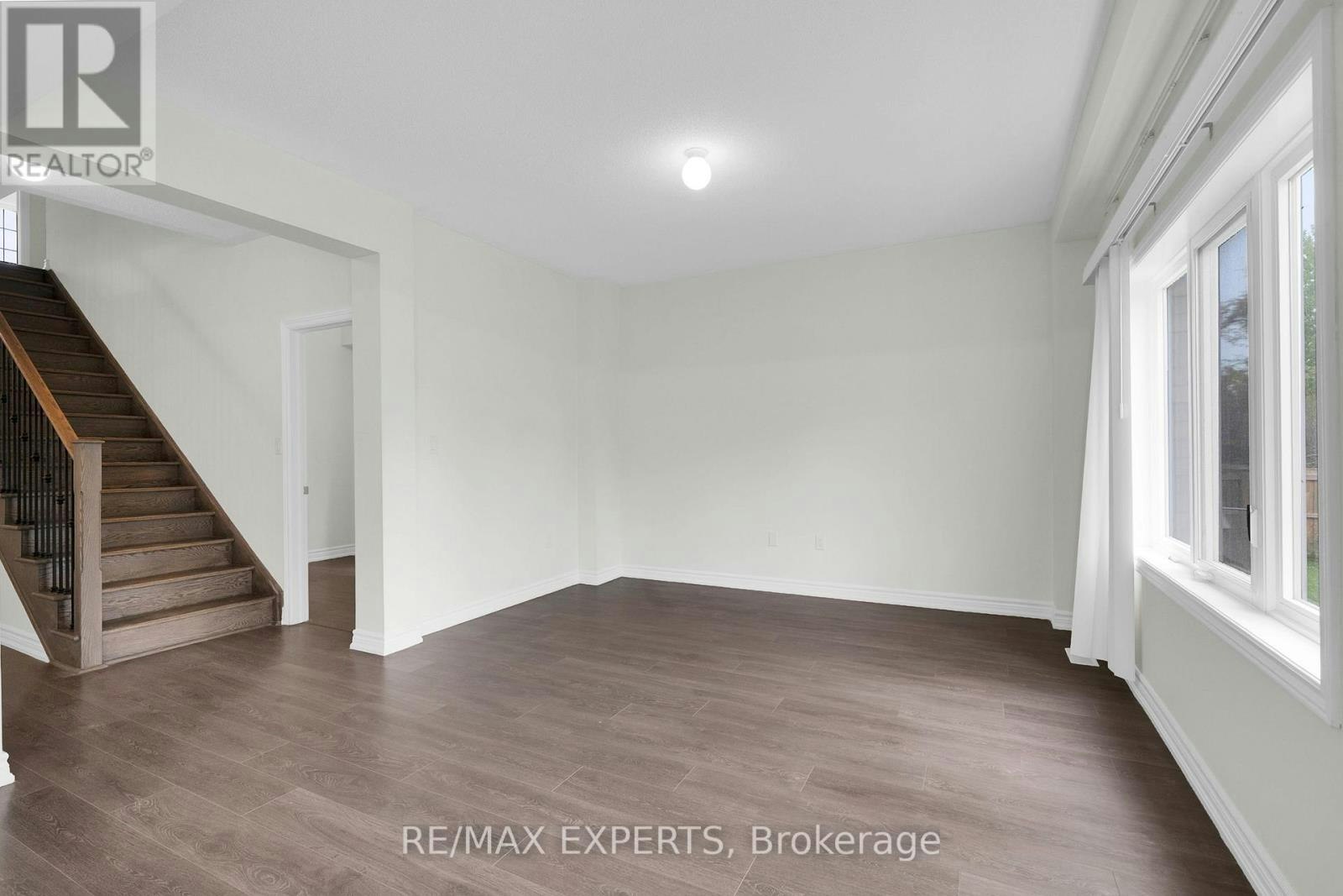 157 Tumblewood Centre, Welland, ON, L3B 0J3 - 10