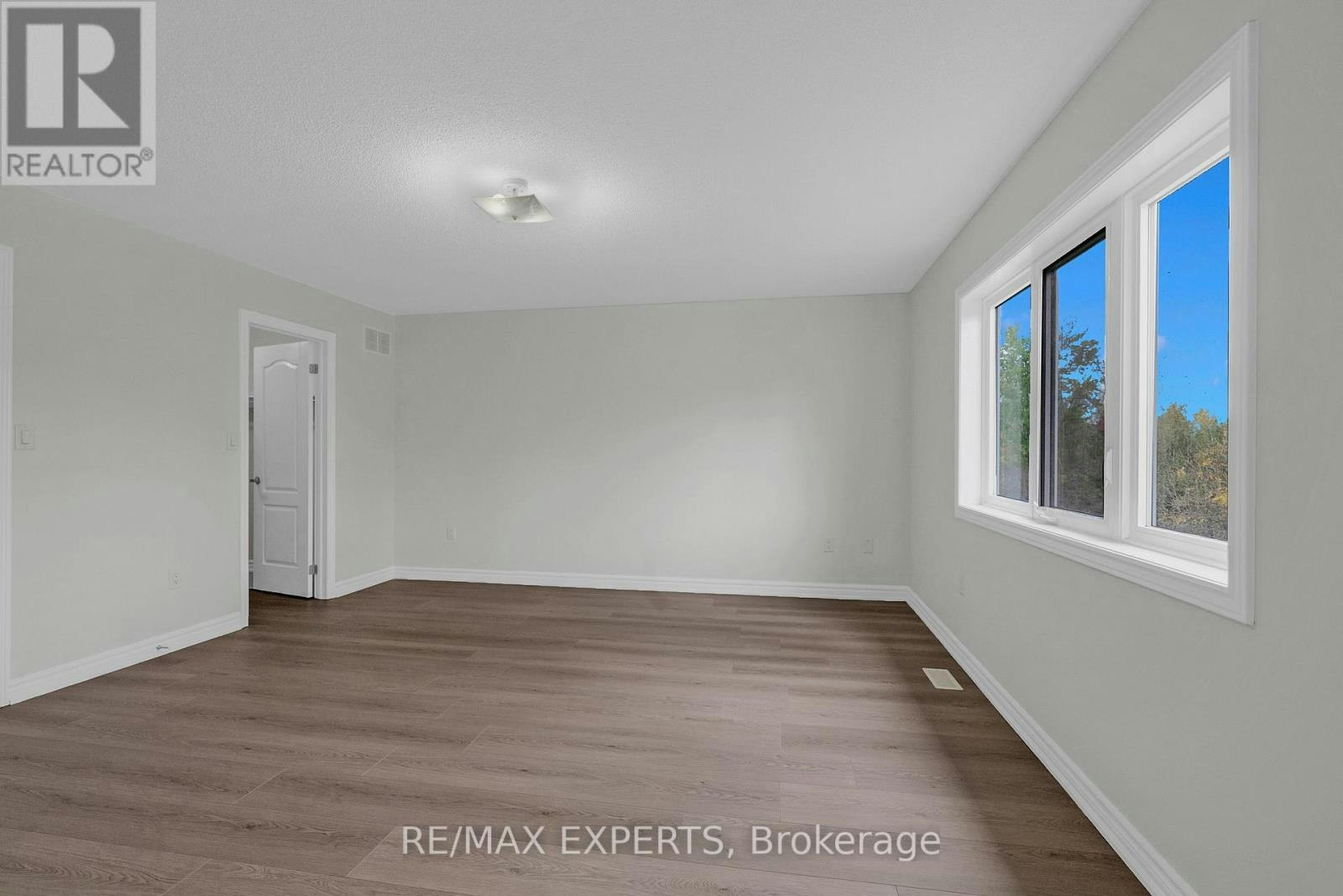 157 Tumblewood Centre, Welland, ON, L3B 0J3 - 14