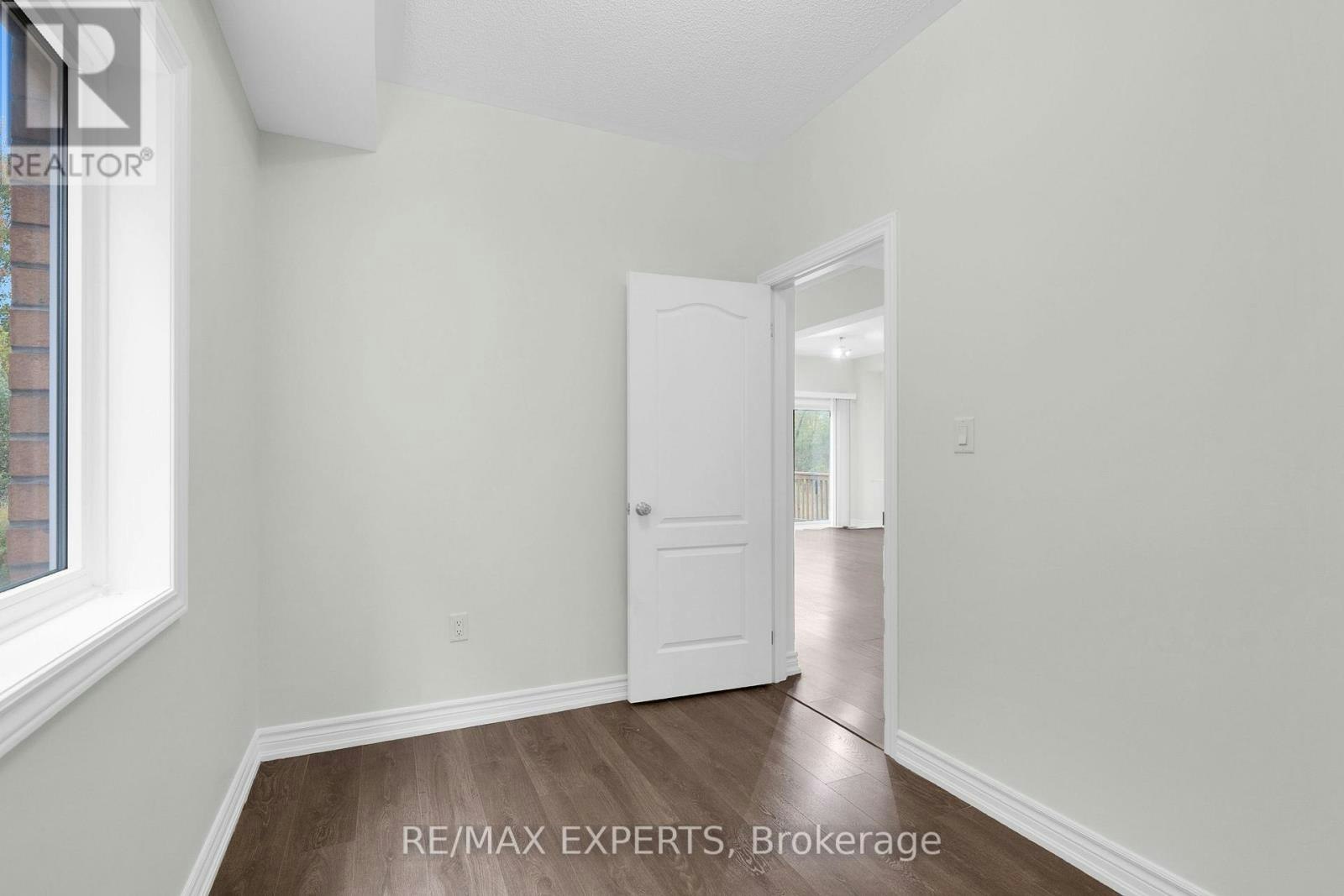 157 Tumblewood Centre, Welland, ON, L3B 0J3 - 15