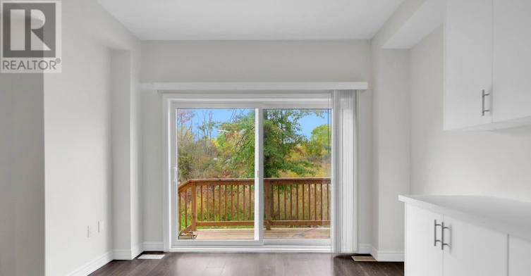 157 Tumblewood Centre, Welland, ON, L3B 0J3 - 8