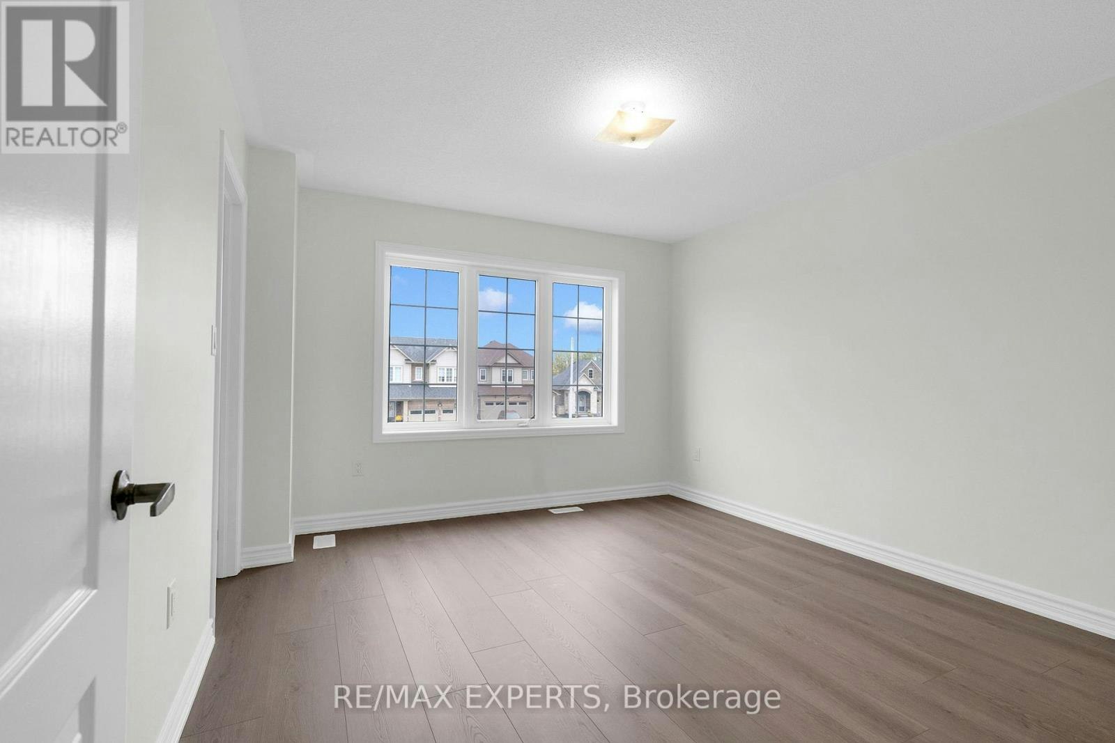 157 Tumblewood Centre, Welland, ON, L3B 0J3 - 27