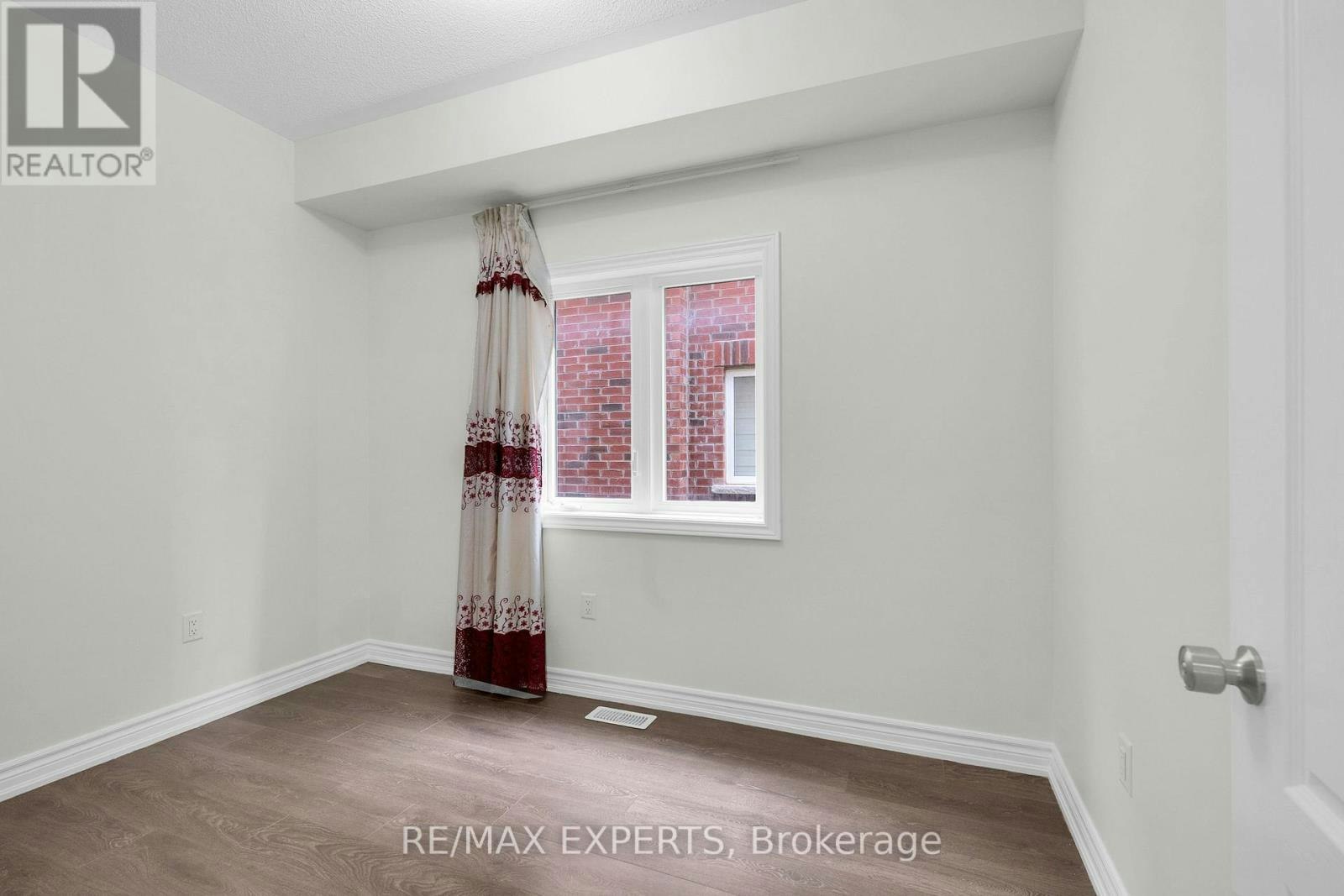 157 Tumblewood Centre, Welland, ON, L3B 0J3 - 23