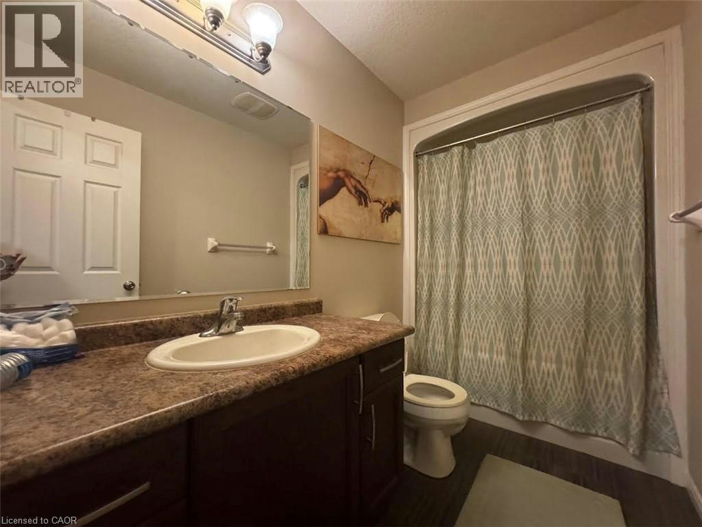 200 Maitland Street, Kitchener, ON, N2R 1Z1 - 3