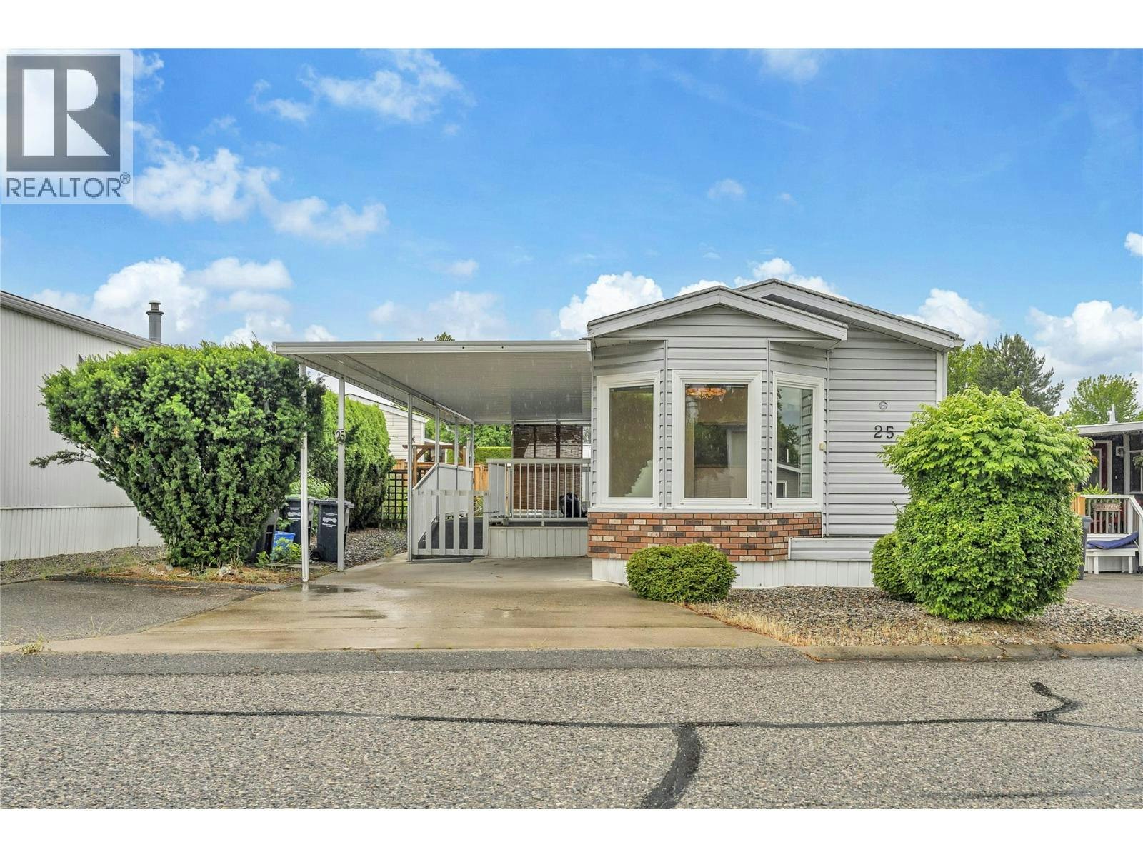 25-98 E Okanagan Avenue, Penticton, BC, V2A 3J5
