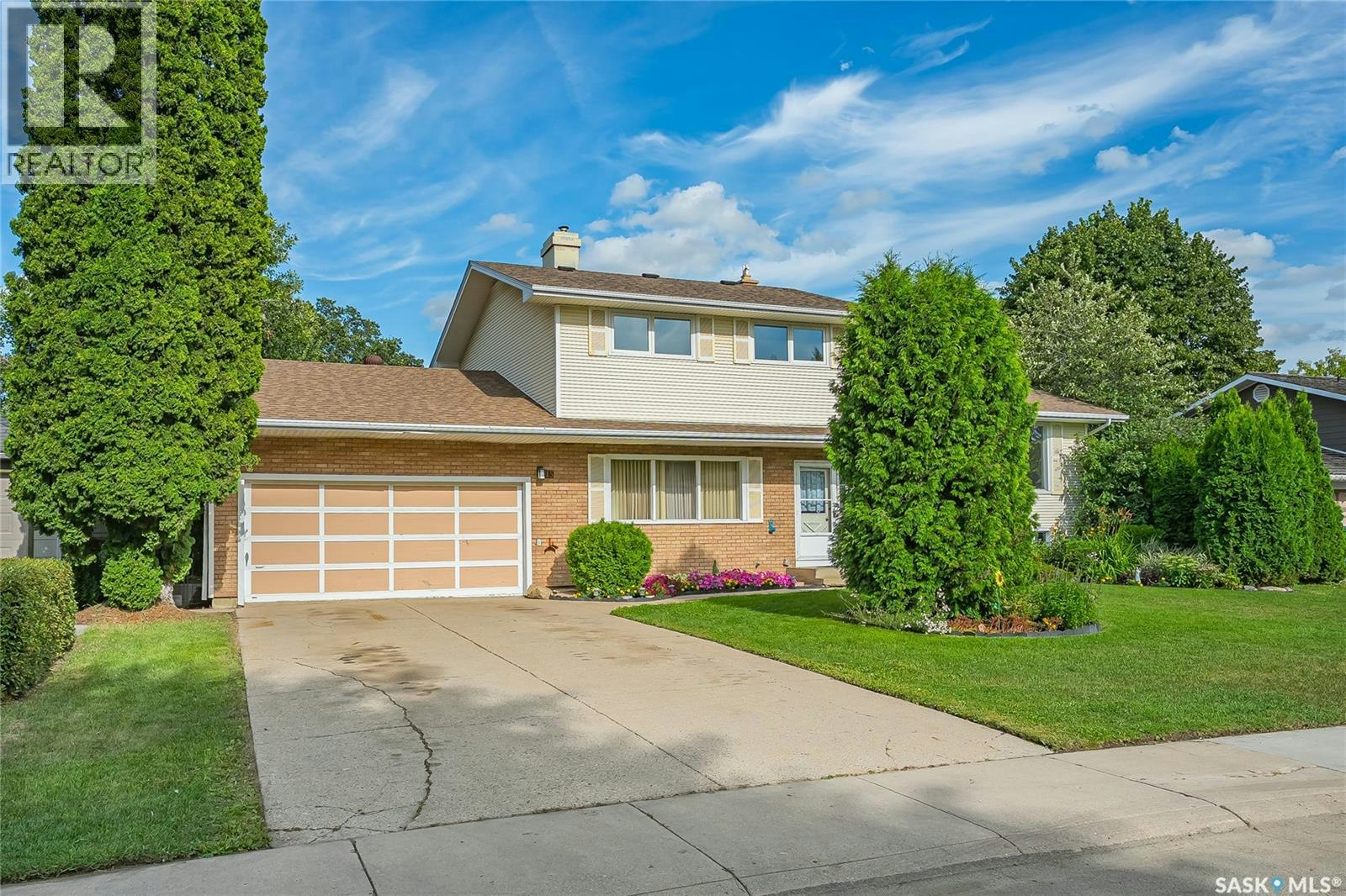 15 Harvard Crescent, Saskatoon, SK, S7H 3R2