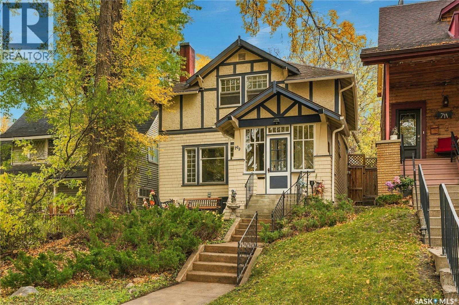 709 Mcpherson Avenue, Saskatoon, SK, S7N 0X9