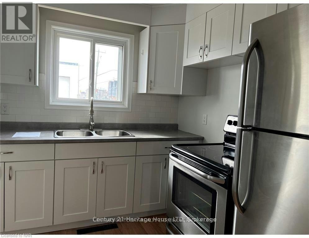LOWER-61 Phipps Street, Fort Erie, ON, L2A 2V3 - 4