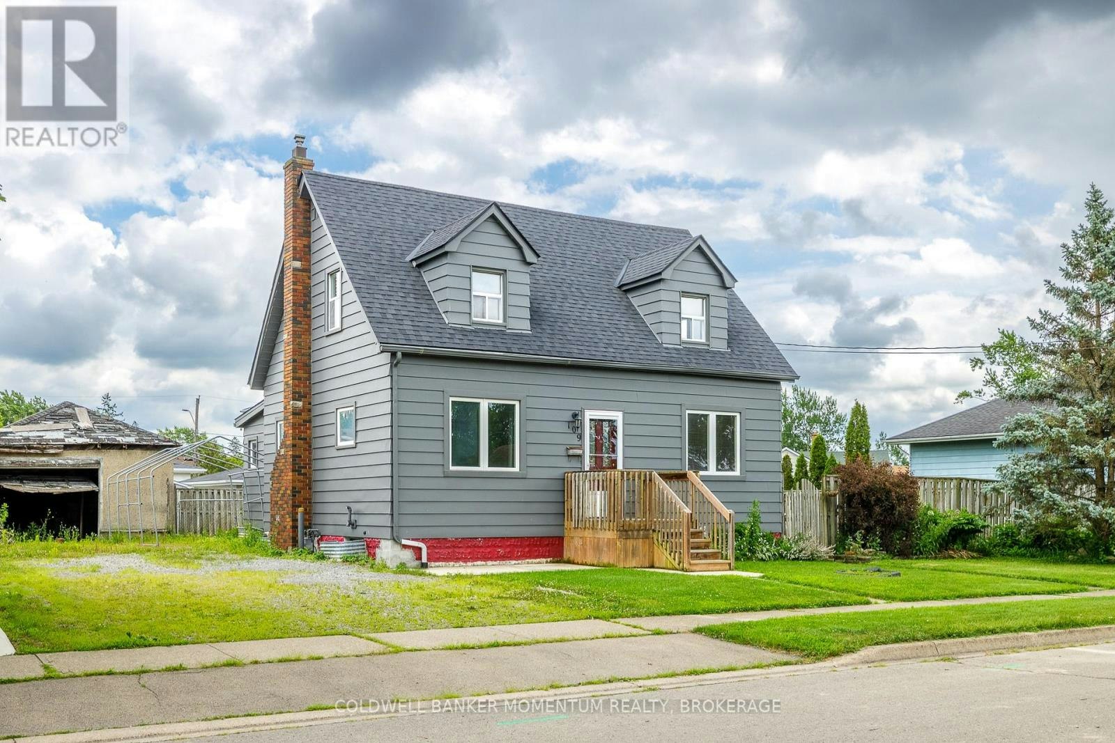 109 Santone Avenue, Welland, ON, L3C 2J5