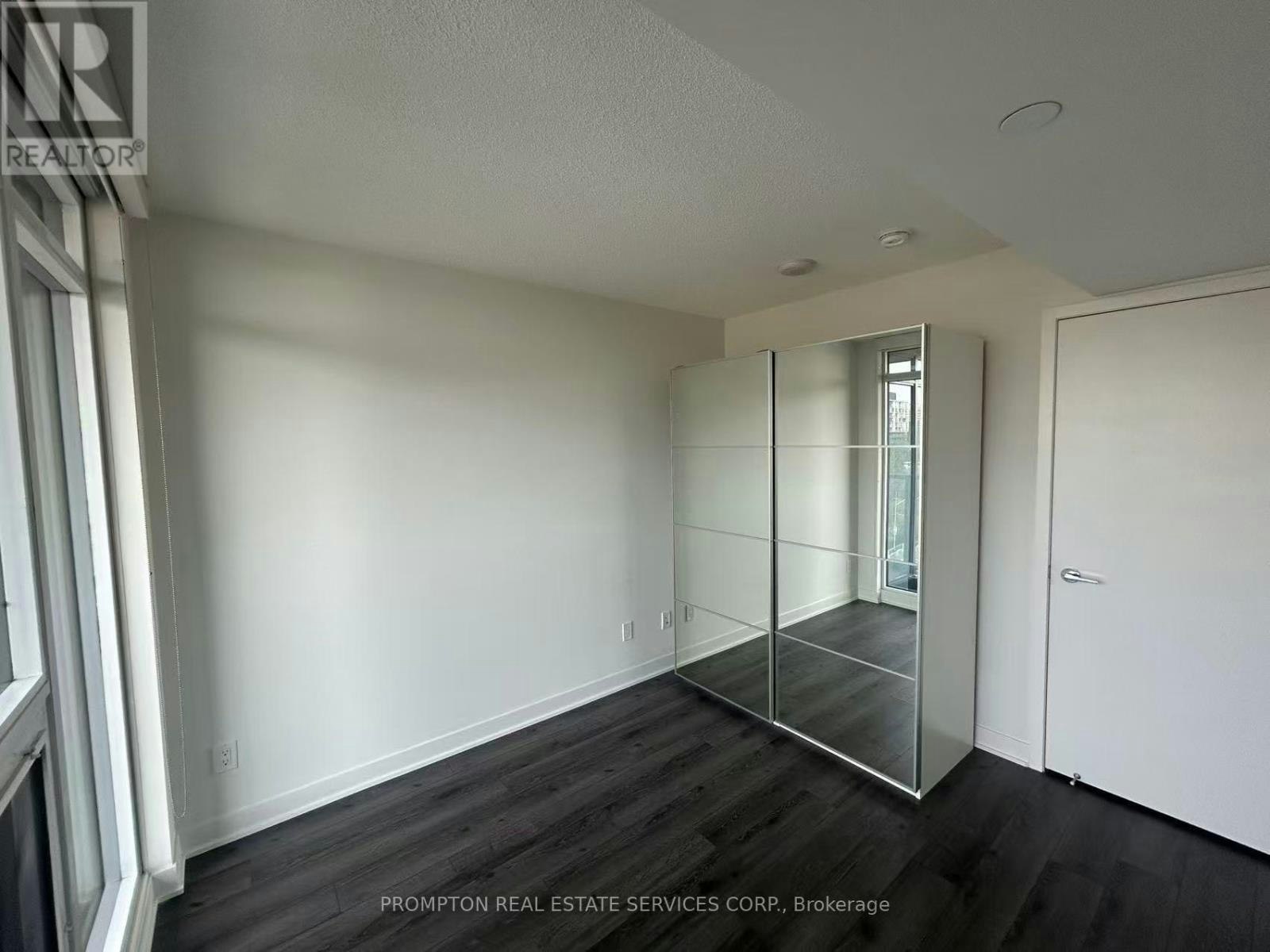 703-80 Queens Wharf Road, Toronto, ON, M5V 0J3 - 18