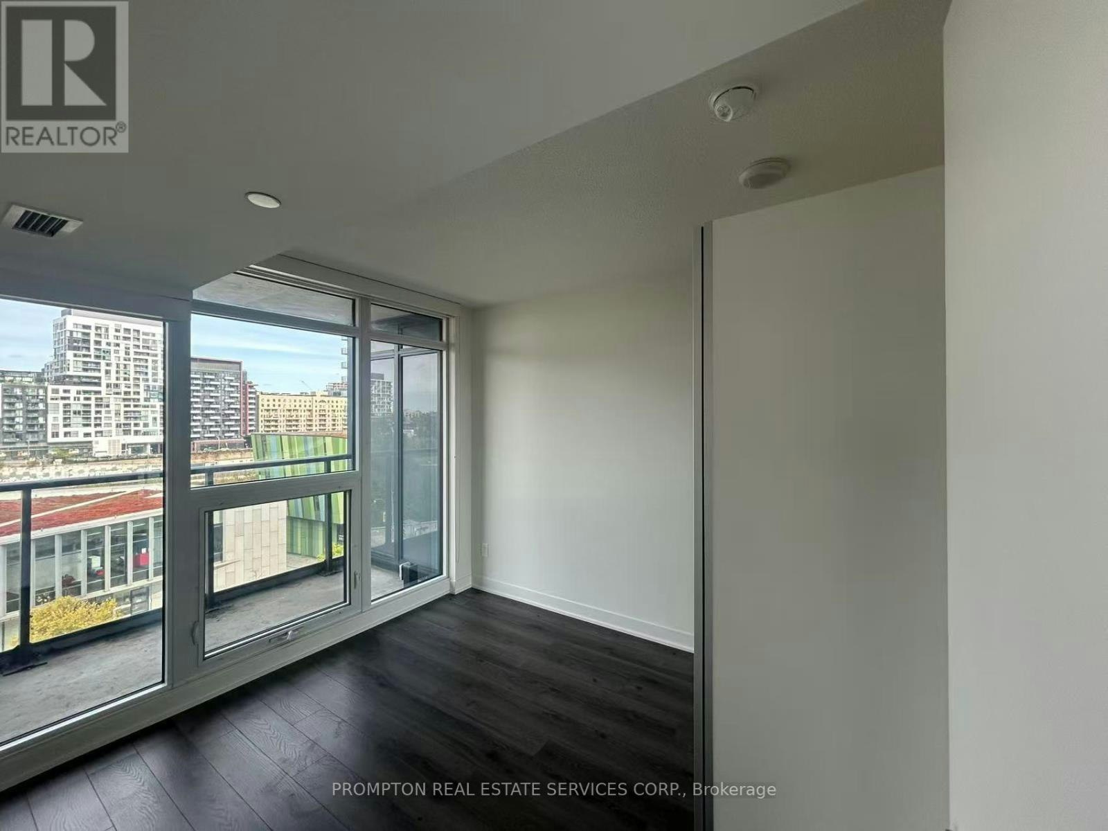 703-80 Queens Wharf Road, Toronto, ON, M5V 0J3 - 17
