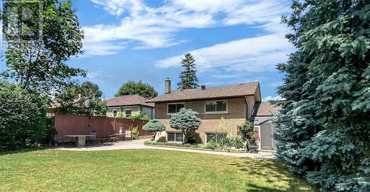 25 Knowlton Drive S, Toronto, ON, M1M 2G8 - 16