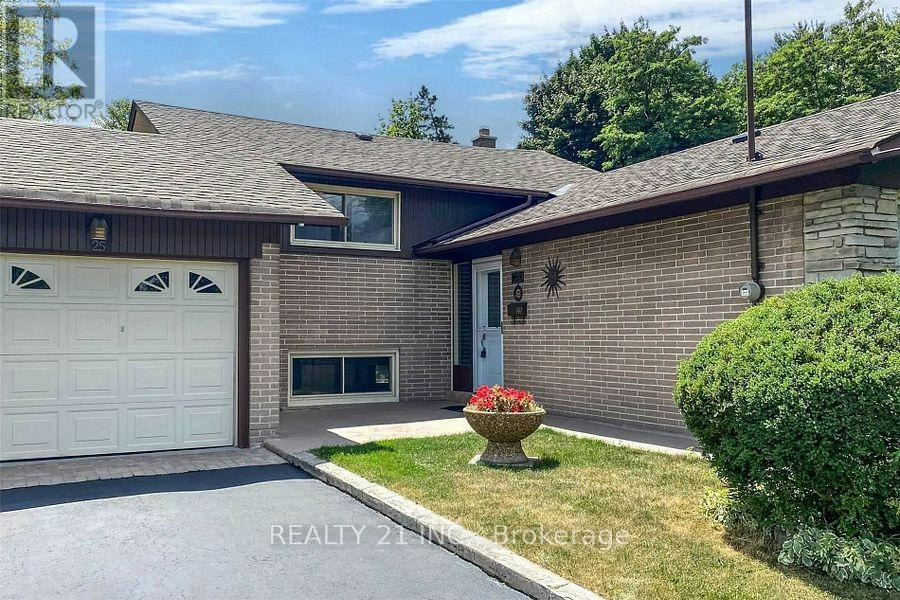 25 Knowlton Drive S, Toronto, ON, M1M 2G8 - 2