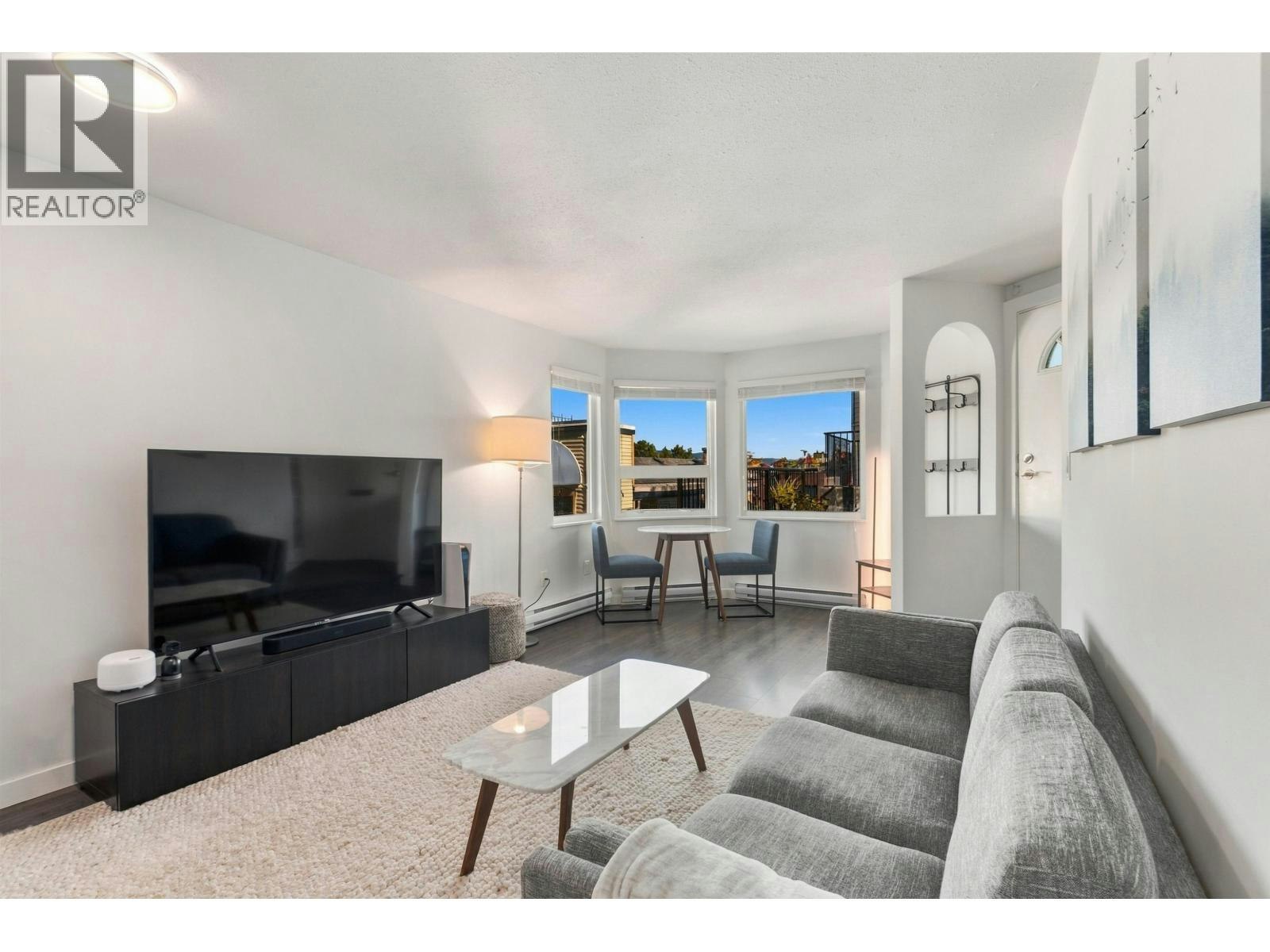 5-1101 W 8th Avenue, Vancouver, BC, V6H 1C5