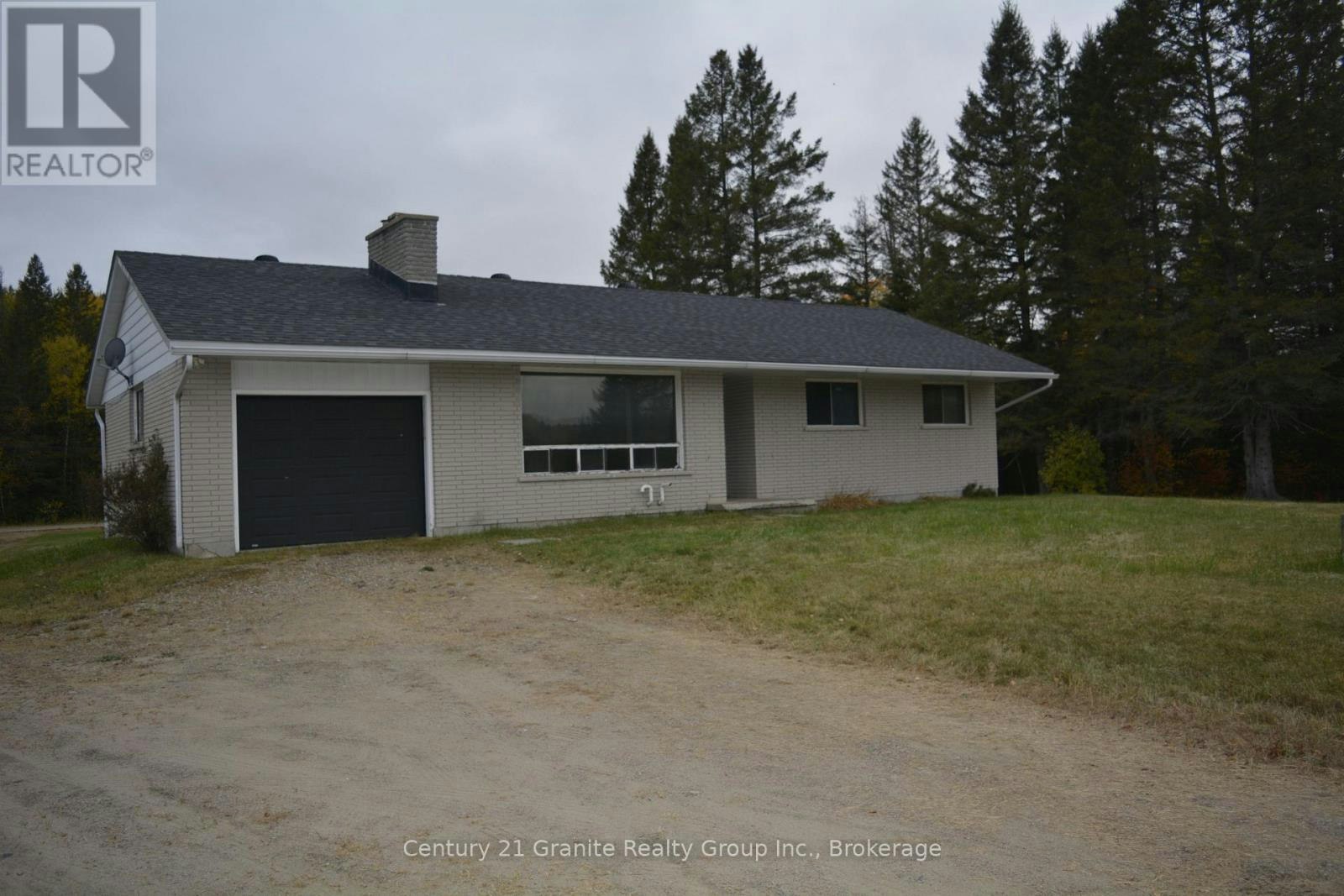 31289 62 Highway N, Hastings Highlands, ON, K0L 1C0