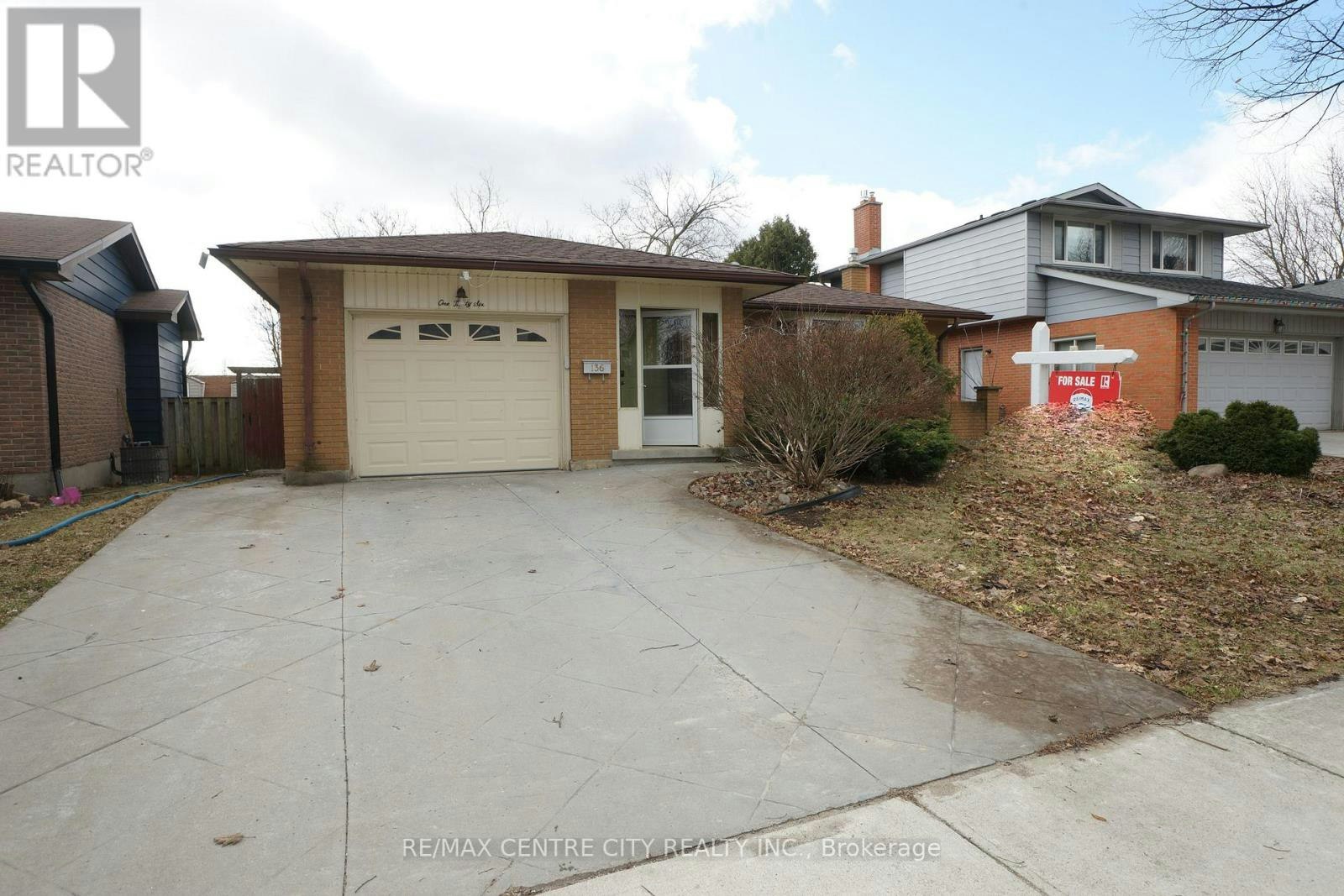 136 Concord Crescent, London, ON, N6G 3H7
